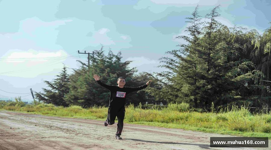 拼尽全力，超越自我！